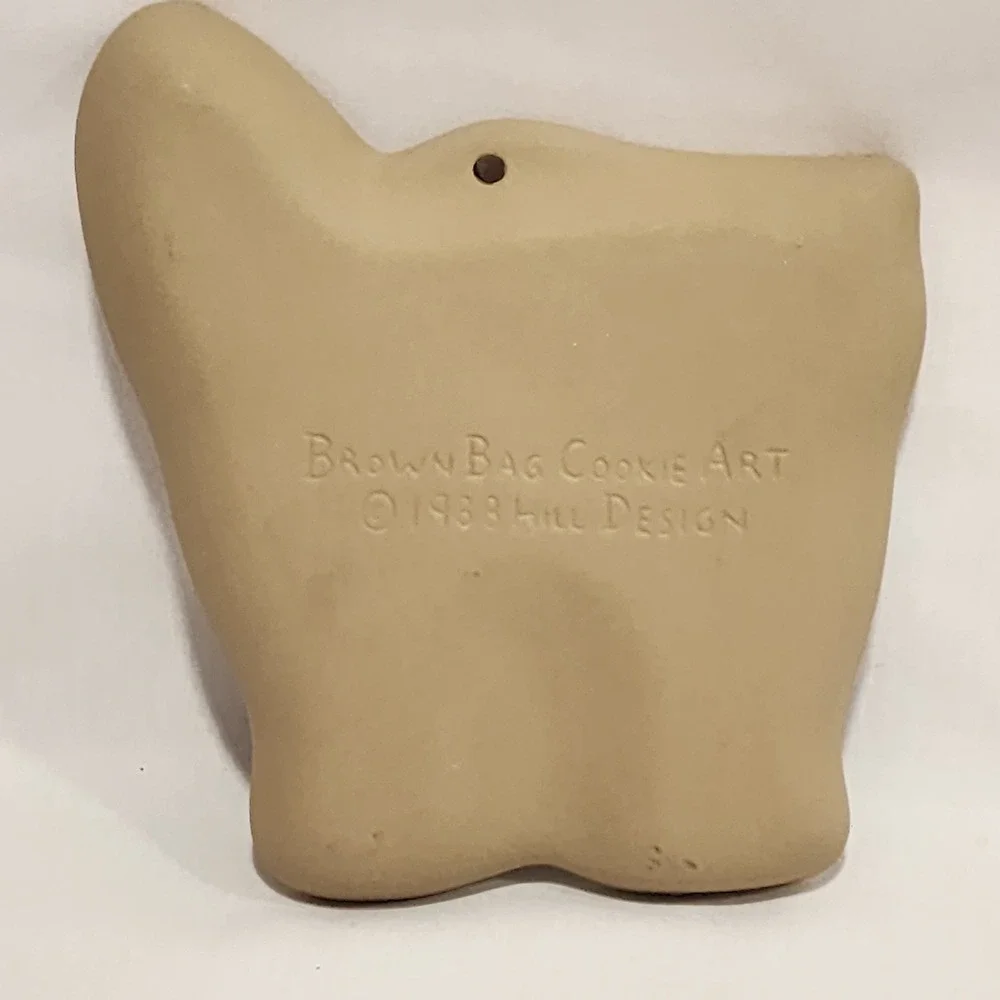 1988 Brown Bag Cookie Art Hill Design Grumpy Fluffy Cat Ceramic Mold 5.5x6in